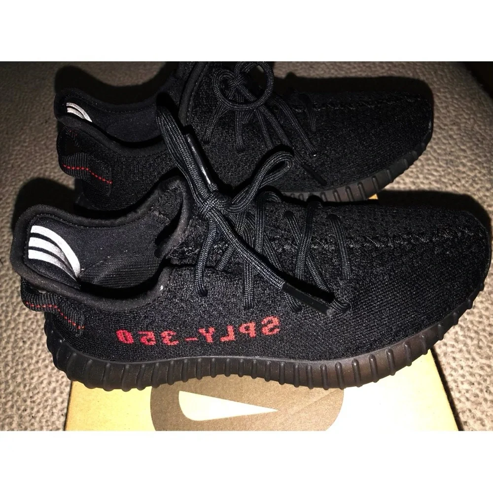 YEEZY - Picture 2 of 12